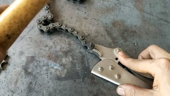 Как сделать чрезвычайно удобные цепные клещи из легкодоступных материалов